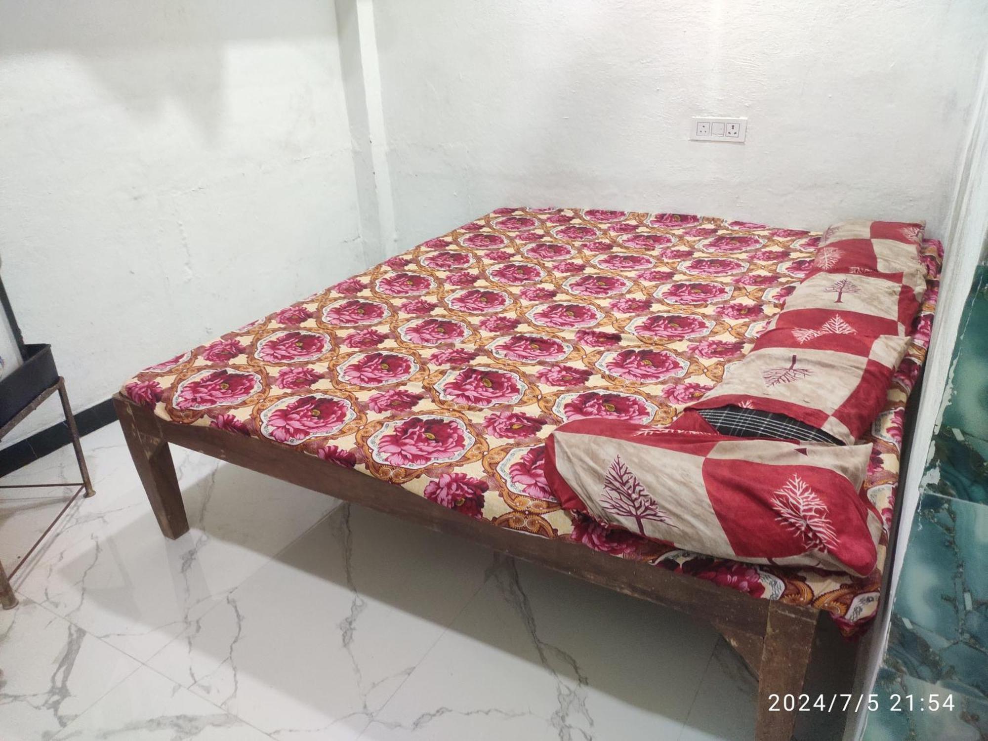 Kuber Bhandari Guest House And Hotel Sehore Екстер'єр фото